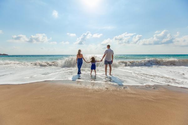 Image for event: Exploring &amp; Planning Family Travel